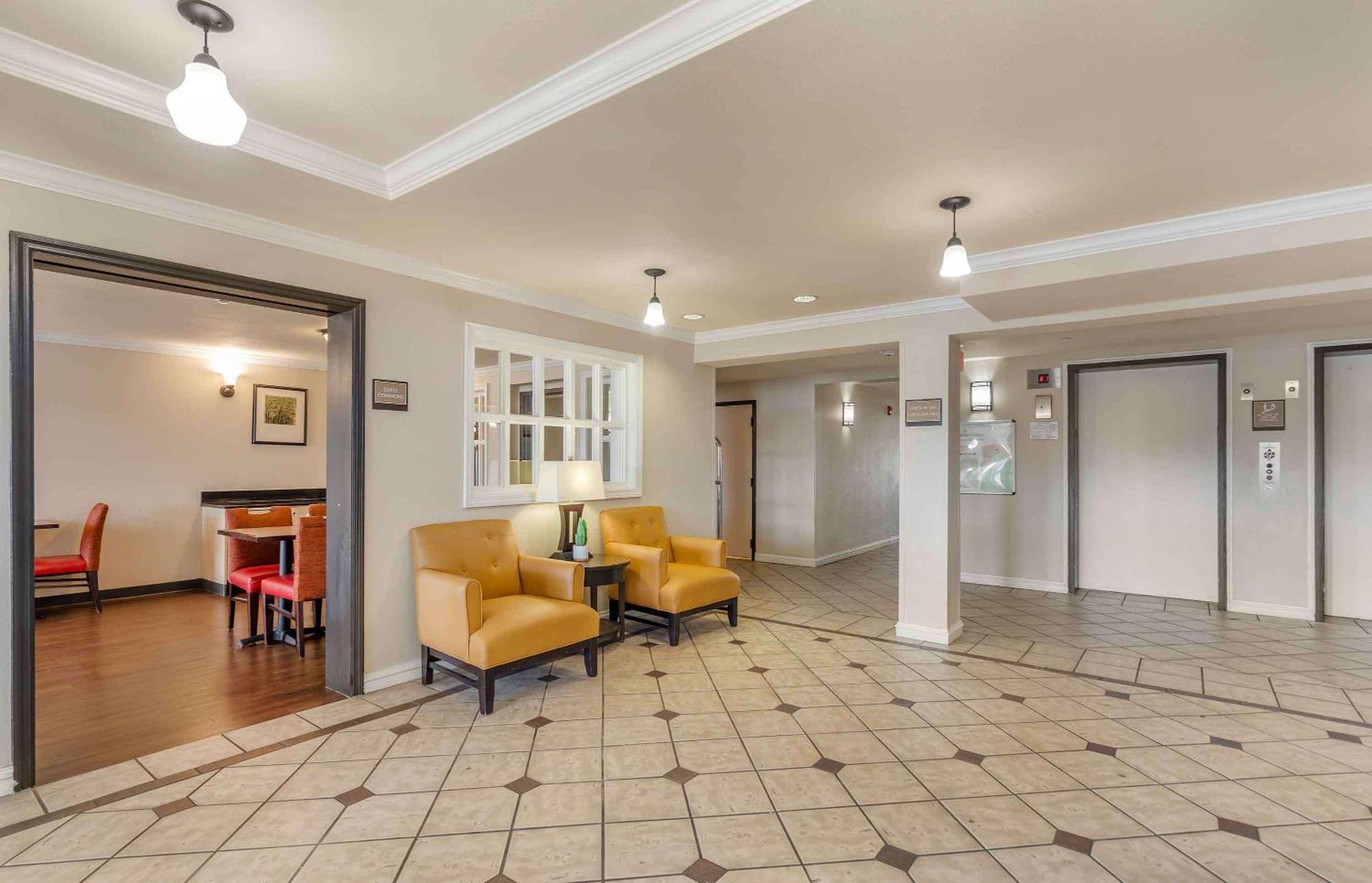 Extended Stay America Select Suites - Chicago - Lombard - Oakbrook Oakbrook Terrace Buitenkant foto