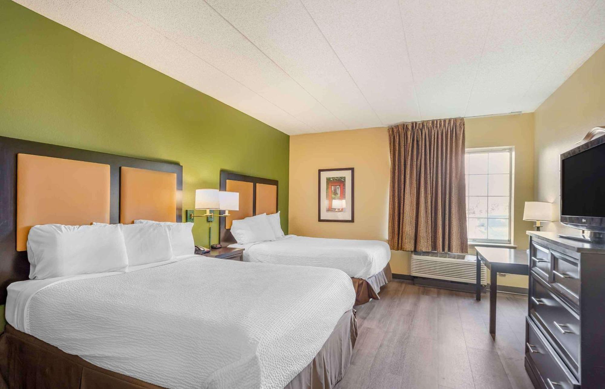 Extended Stay America Select Suites - Chicago - Lombard - Oakbrook Oakbrook Terrace Buitenkant foto