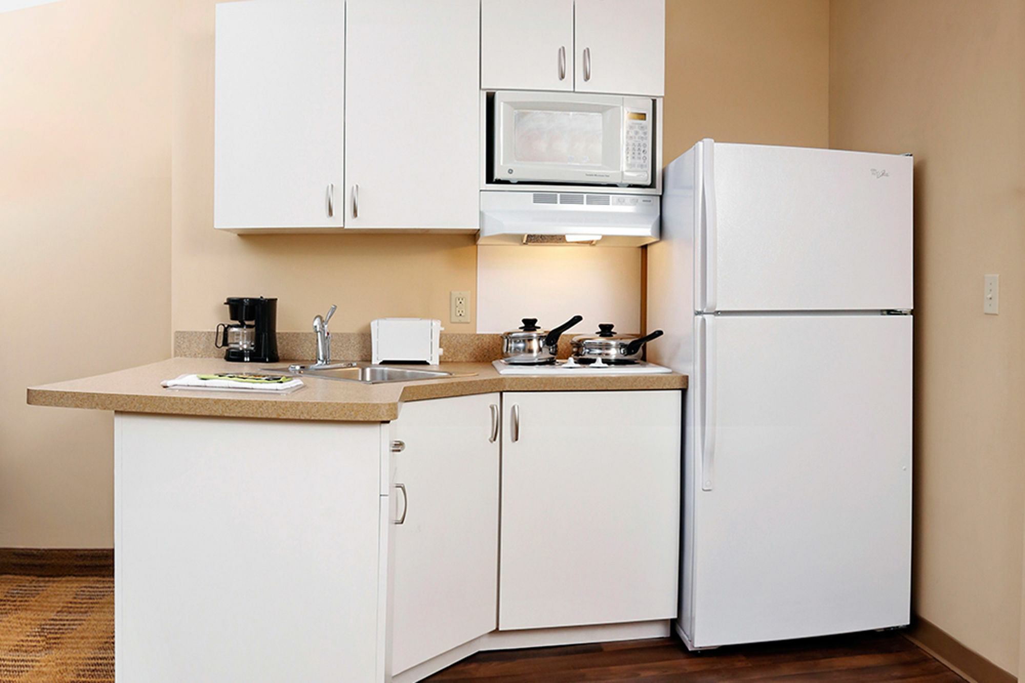 Extended Stay America Select Suites - Chicago - Lombard - Oakbrook Oakbrook Terrace Buitenkant foto